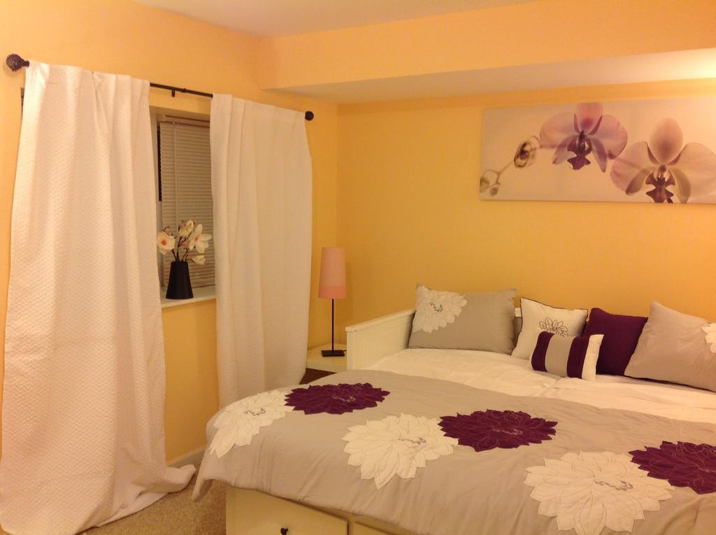 Mojoy Homesuites At Runyon Нюарк Екстериор снимка