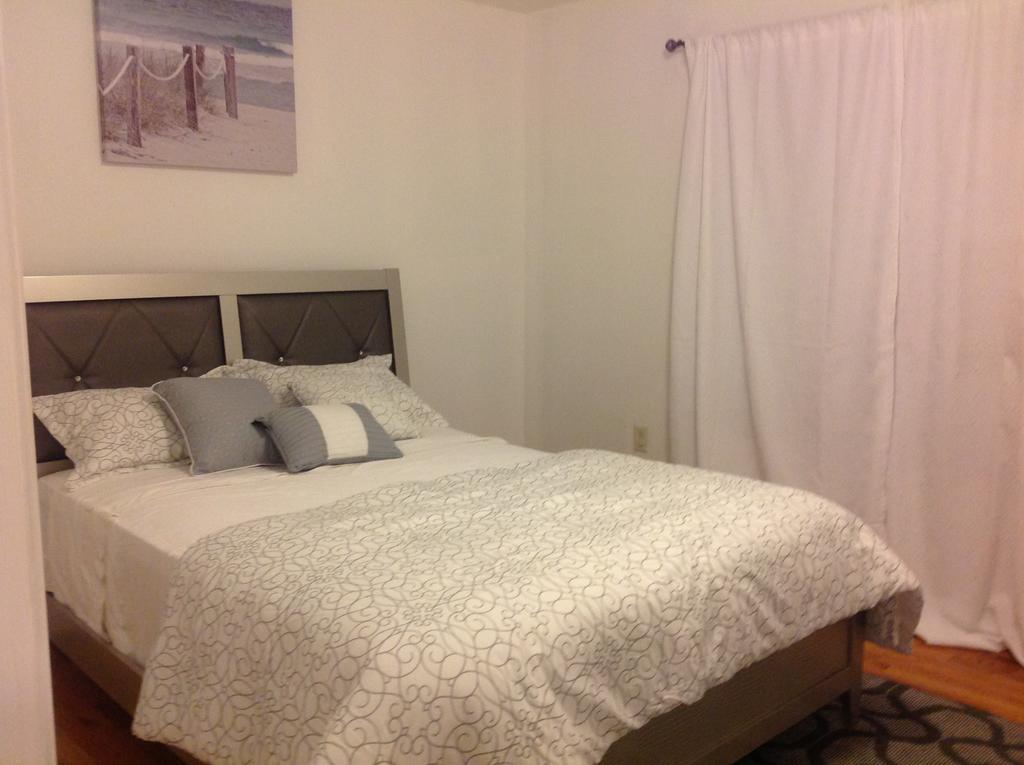 Mojoy Homesuites At Runyon Нюарк Екстериор снимка